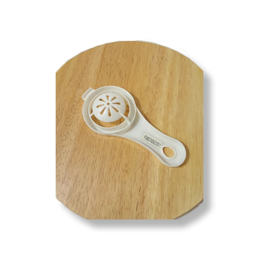 🌹Kitchen Egg Seperator Handheld Plastic Lightweight Food Cooking Tool White